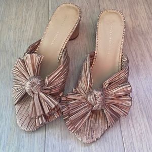 Loeffler Randall Emilia in Metallic Rose Gold Size 7.5